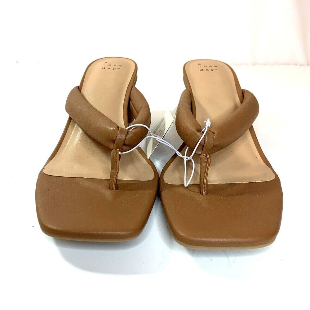 A New Day Womens Elvie Sandal Pump Brown Tan Slip On Comfort - Picture 3 of 10